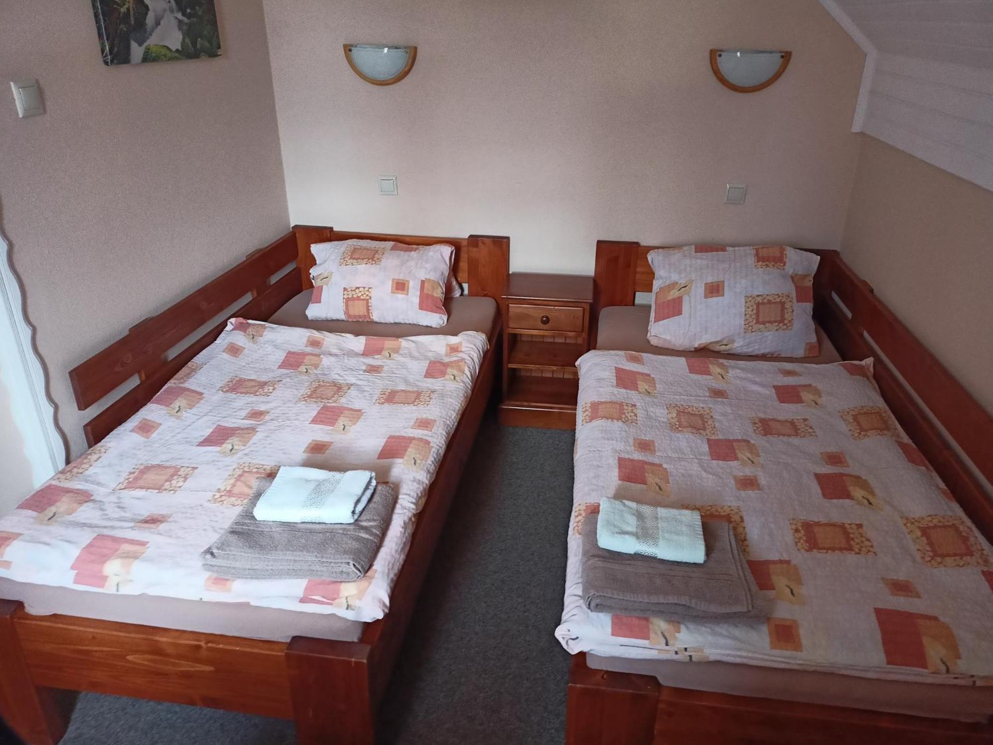 Hotel Kolonial Skalite Bilik gambar